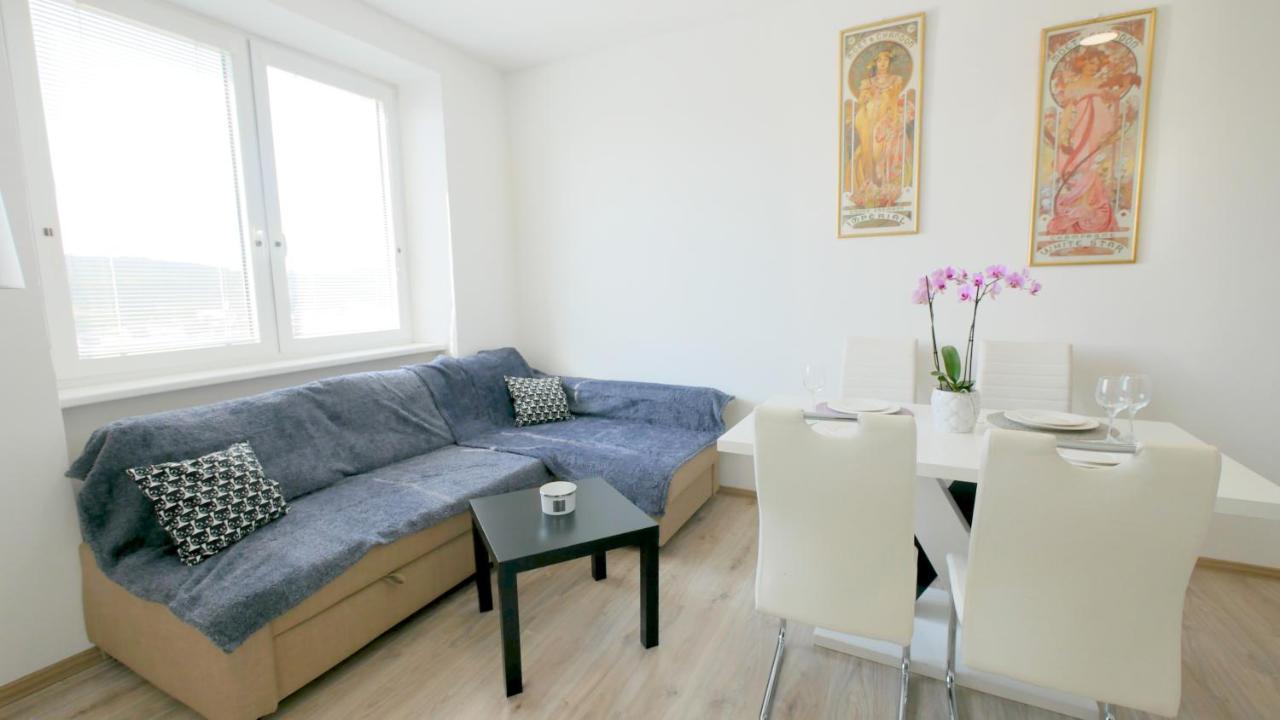 Apartman U Louckeho Klastera 2 Plus Kk Znojmo Esterno foto